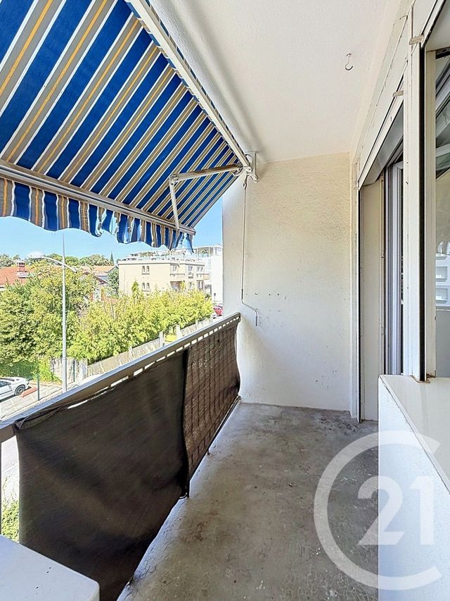 Appartement F3 &agrave; louer - 3 pi&egrave;ces - 76,96 m2 - Castelnau Le Lez - 34 - LANGUEDOC-ROUSSILLON
