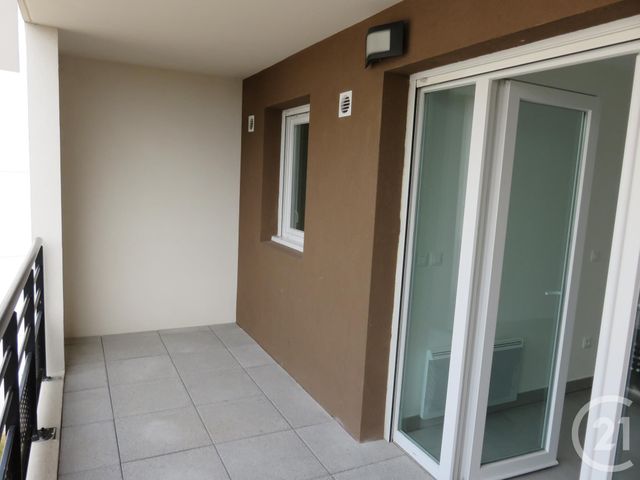 Appartement T1 &agrave; louer - 1 pi&egrave;ce - 28,20 m2 - Castelnau Le Lez - 34 - LANGUEDOC-ROUSSILLON