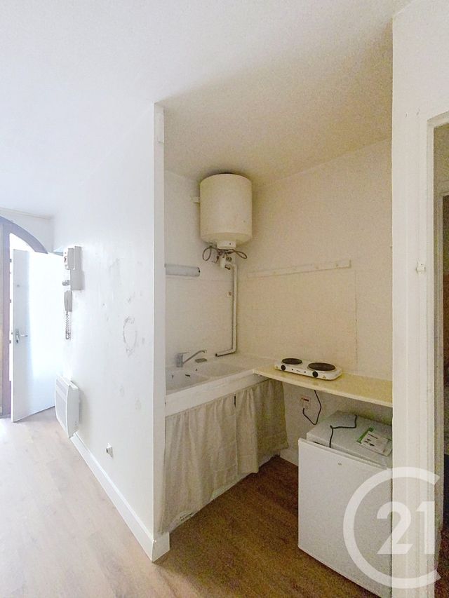 Appartement F1 &agrave; louer - 1 pi&egrave;ce - 16,72 m2 - Montpellier - 34 - LANGUEDOC-ROUSSILLON