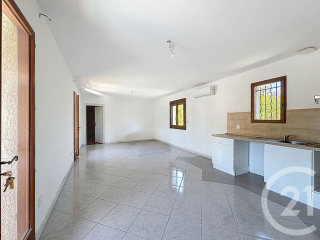 Appartement F4 &agrave; louer - 4 pi&egrave;ces - 76,53 m2 - St Gely Du Fesc - 34 - LANGUEDOC-ROUSSILLON