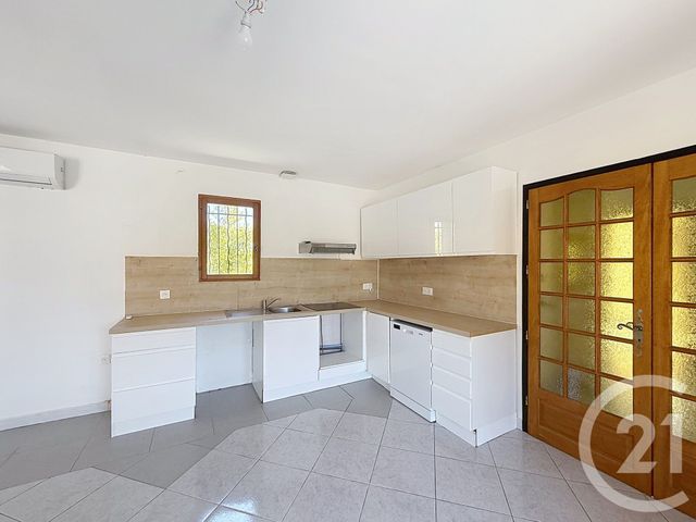 Appartement F4 &agrave; louer - 4 pi&egrave;ces - 76,53 m2 - St Gely Du Fesc - 34 - LANGUEDOC-ROUSSILLON
