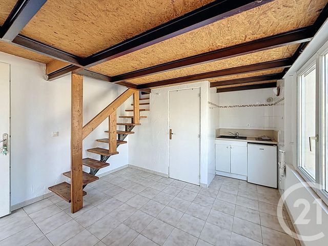 Appartement Duplex &agrave; louer - 2 pi&egrave;ces - 19,38 m2 - Montpellier - 34 - LANGUEDOC-ROUSSILLON
