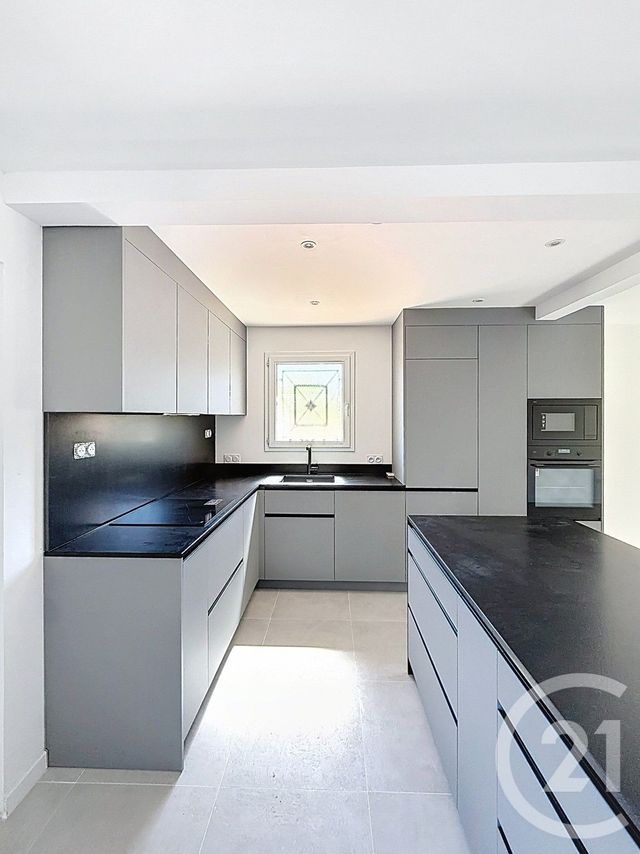 Appartement F4 &agrave; louer - 4 pi&egrave;ces - 87 m2 - Montferrier Sur Lez - 34 - LANGUEDOC-ROUSSILLON