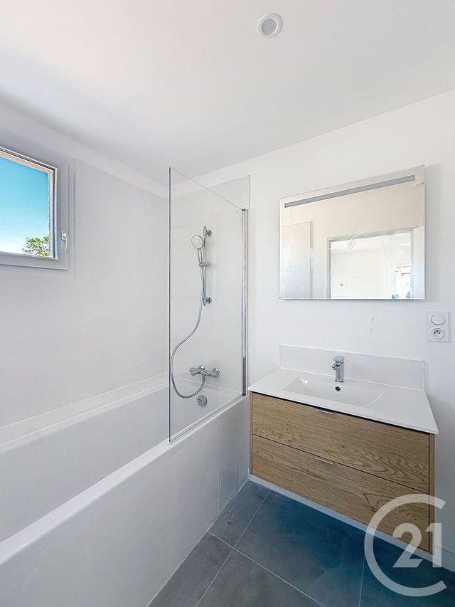 Appartement F4 &agrave; louer - 4 pi&egrave;ces - 87 m2 - Montferrier Sur Lez - 34 - LANGUEDOC-ROUSSILLON