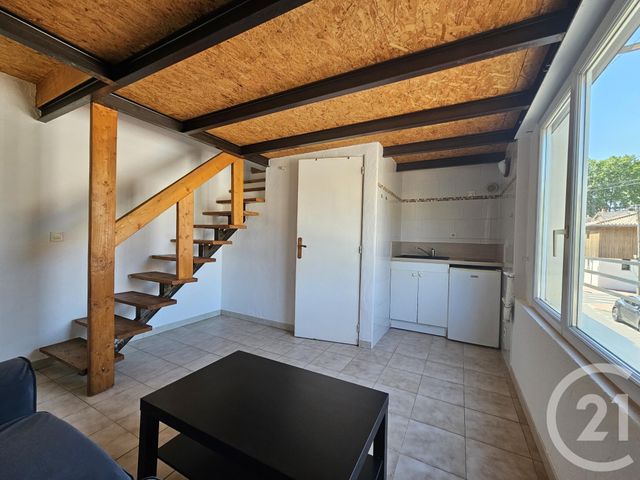 Appartement Duplex &agrave; louer - 2 pi&egrave;ces - 19,38 m2 - Montpellier - 34 - LANGUEDOC-ROUSSILLON