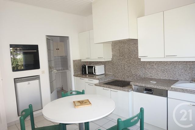 Maison &agrave; louer - 5 pi&egrave;ces - 134,81 m2 - Castelnau Le Lez - 34 - LANGUEDOC-ROUSSILLON