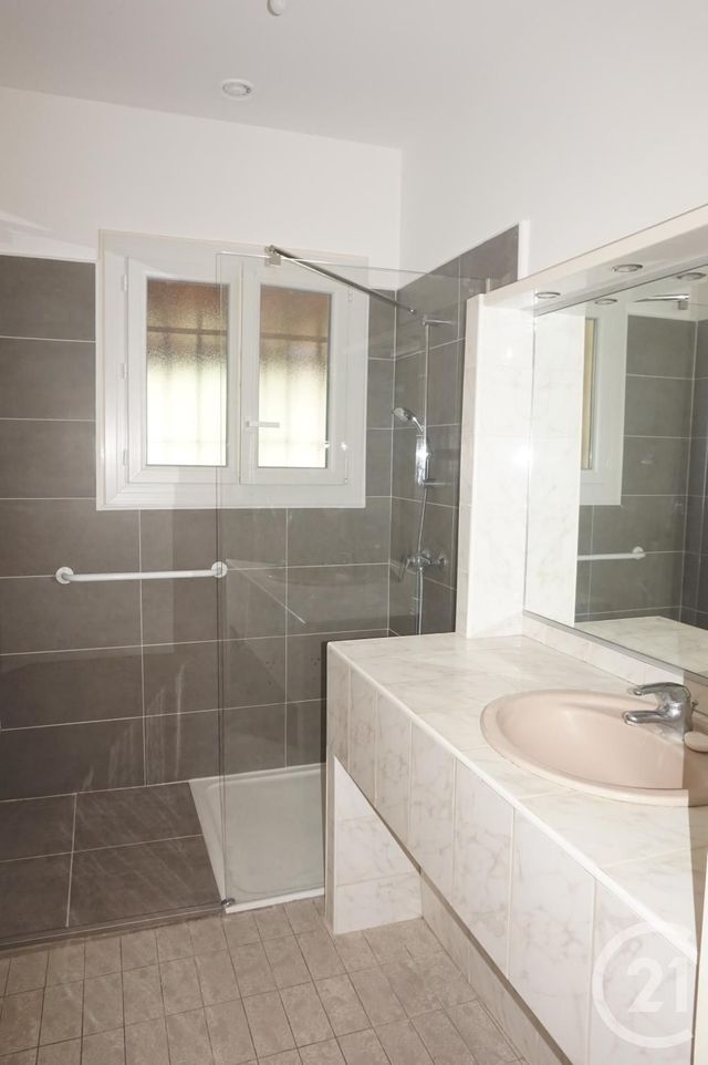 Maison &agrave; louer - 5 pi&egrave;ces - 134,81 m2 - Castelnau Le Lez - 34 - LANGUEDOC-ROUSSILLON