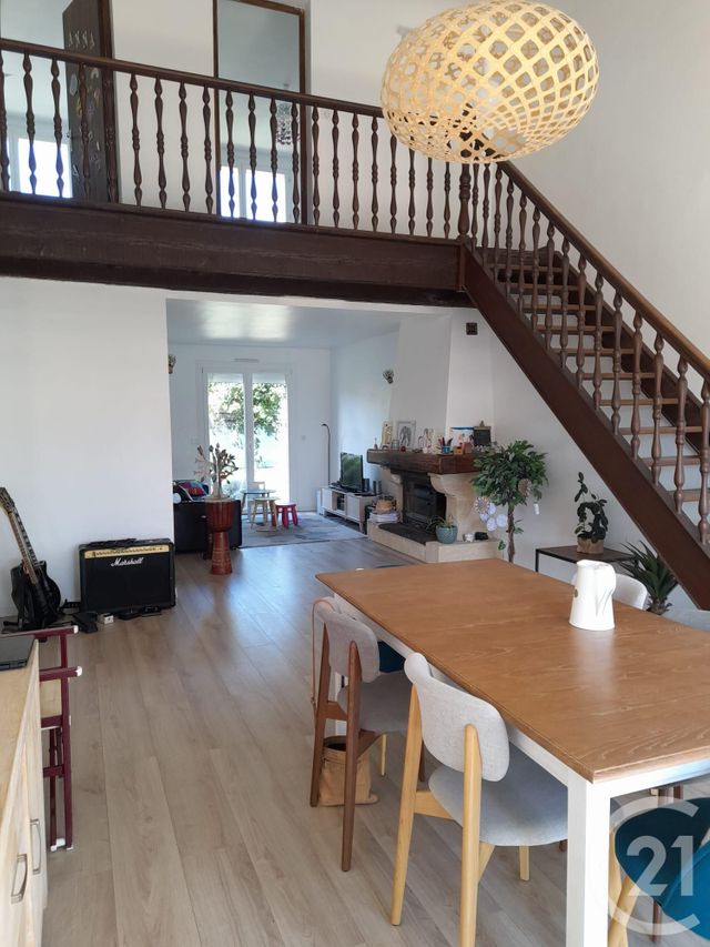 Maison &agrave; louer - 5 pi&egrave;ces - 128,04 m2 - Castries - 34 - LANGUEDOC-ROUSSILLON