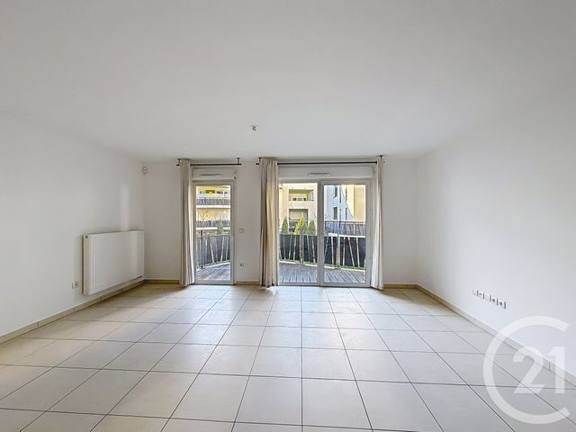 Appartement F3 &agrave; louer - 3 pi&egrave;ces - 66,97 m2 - Castelnau Le Lez - 34 - LANGUEDOC-ROUSSILLON