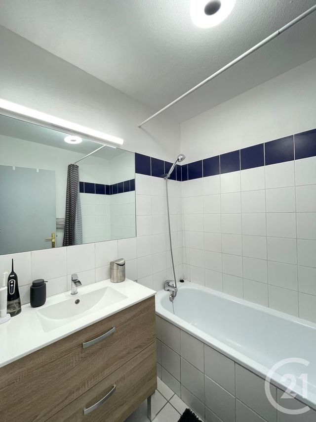 Appartement F3 &agrave; louer - 3 pi&egrave;ces - 68,17 m2 - Montpellier - 34 - LANGUEDOC-ROUSSILLON