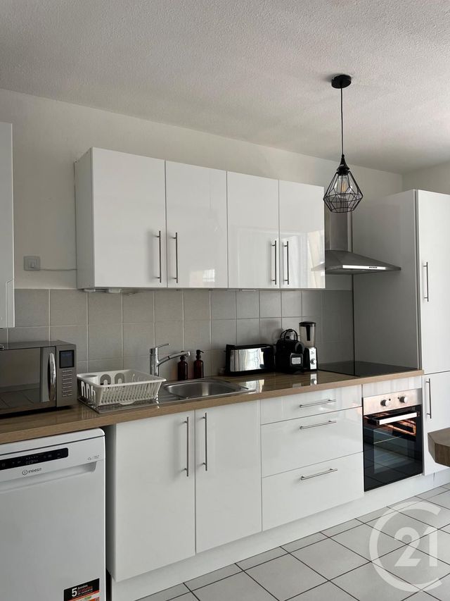 Appartement F3 &agrave; louer - 3 pi&egrave;ces - 68,17 m2 - Montpellier - 34 - LANGUEDOC-ROUSSILLON