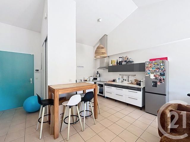 Appartement F2 &agrave; louer - 2 pi&egrave;ces - 54,72 m2 - Castries - 34 - LANGUEDOC-ROUSSILLON
