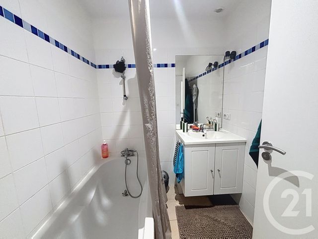 Appartement F2 &agrave; louer - 2 pi&egrave;ces - 54,72 m2 - Castries - 34 - LANGUEDOC-ROUSSILLON