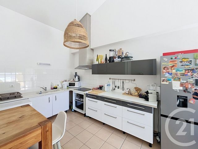 Appartement F2 &agrave; louer - 2 pi&egrave;ces - 54,72 m2 - Castries - 34 - LANGUEDOC-ROUSSILLON