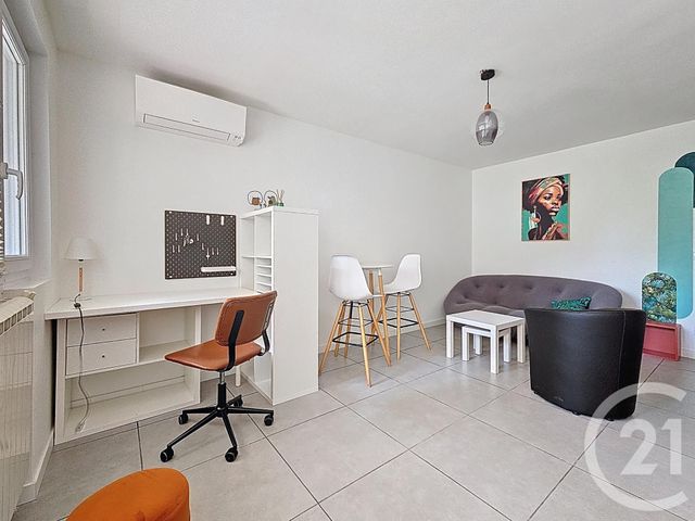 Appartement F2 &agrave; louer - 2 pi&egrave;ces - 37,89 m2 - Castelnau Le Lez - 34 - LANGUEDOC-ROUSSILLON