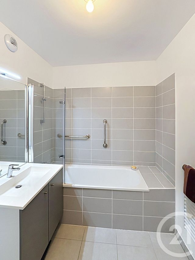 Appartement F4 &agrave; vendre - 4 pi&egrave;ces - 86,31 m2 - St Jean De Vedas - 34 - LANGUEDOC-ROUSSILLON