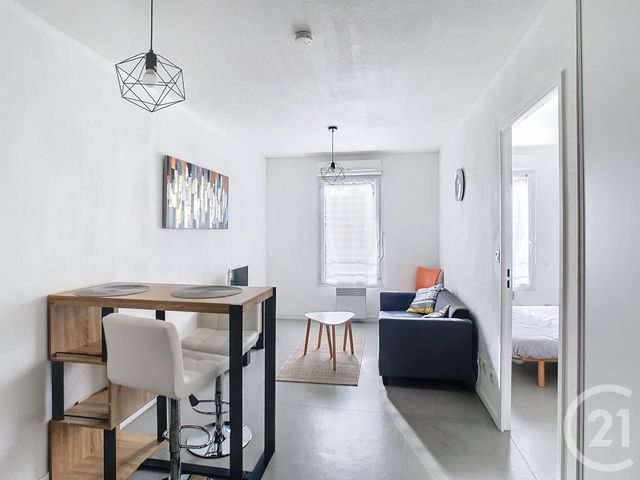 Appartement F2 &agrave; louer - 2 pi&egrave;ces - 29,47 m2 - Nimes - 30 - LANGUEDOC-ROUSSILLON