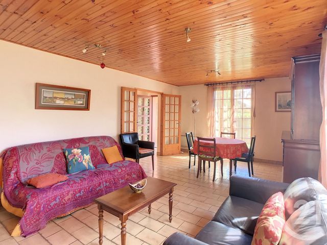 Maison &agrave; louer - 4 pi&egrave;ces - 95,40 m2 - Castelnau Le Lez - 34 - LANGUEDOC-ROUSSILLON