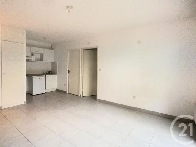 Appartement F2 &agrave; louer - 2 pi&egrave;ces - 40,40 m2 - Castelnau Le Lez - 34 - LANGUEDOC-ROUSSILLON