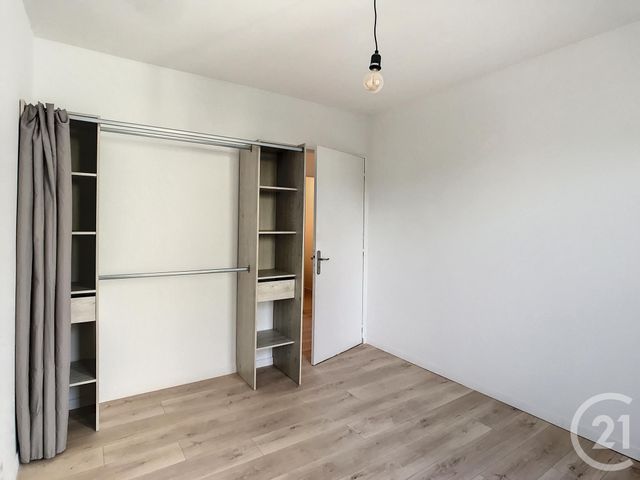 Appartement F4 &agrave; louer - 4 pi&egrave;ces - 87,10 m2 - Castelnau Le Lez - 34 - LANGUEDOC-ROUSSILLON