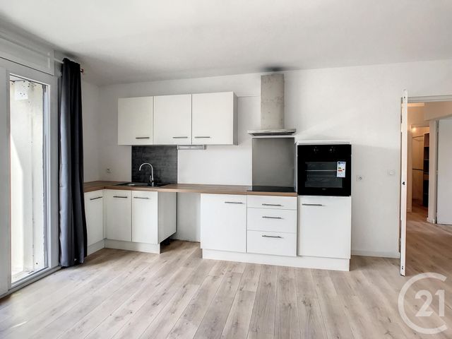 Appartement F4 &agrave; louer - 4 pi&egrave;ces - 87,10 m2 - Castelnau Le Lez - 34 - LANGUEDOC-ROUSSILLON