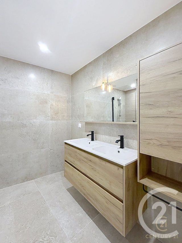 Appartement T4 &agrave; louer - 4 pi&egrave;ces - 100,65 m2 - Montpellier - 34 - LANGUEDOC-ROUSSILLON