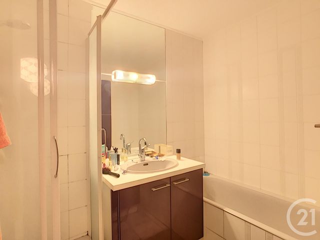 Appartement F3 &agrave; louer - 3 pi&egrave;ces - 75,36 m2 - Montpellier - 34 - LANGUEDOC-ROUSSILLON