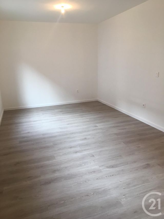 Appartement F1 à vendre - 1 pièce - 29,70 m2 - Montlhery - 91 - ILE-DE-FRANCE