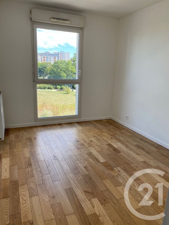 Appartement &agrave; louer - 2 pi&egrave;ces - 40,50 m2 - Fleury Merogis - 91 - ILE-DE-FRANCE