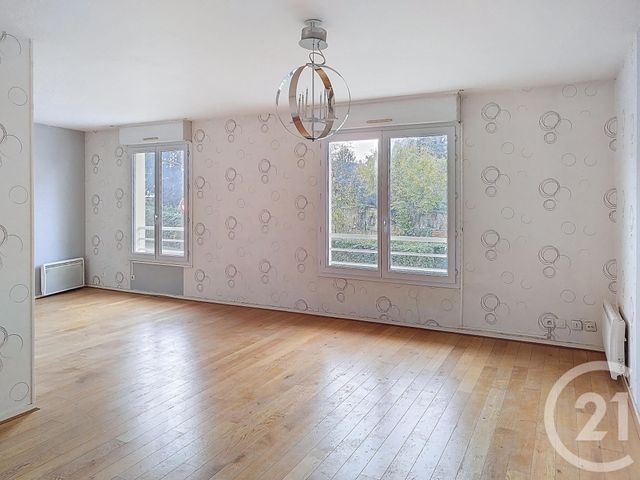 Appartement F4 à vendre - 4 pièces - 75,53 m2 - Bretigny Sur Orge - 91 - ILE-DE-FRANCE
