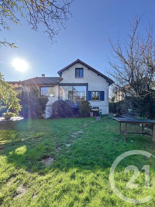 Maison à vendre - 6 pièces - 150,32 m2 - Ste Genevieve Des Bois - 91 - ILE-DE-FRANCE