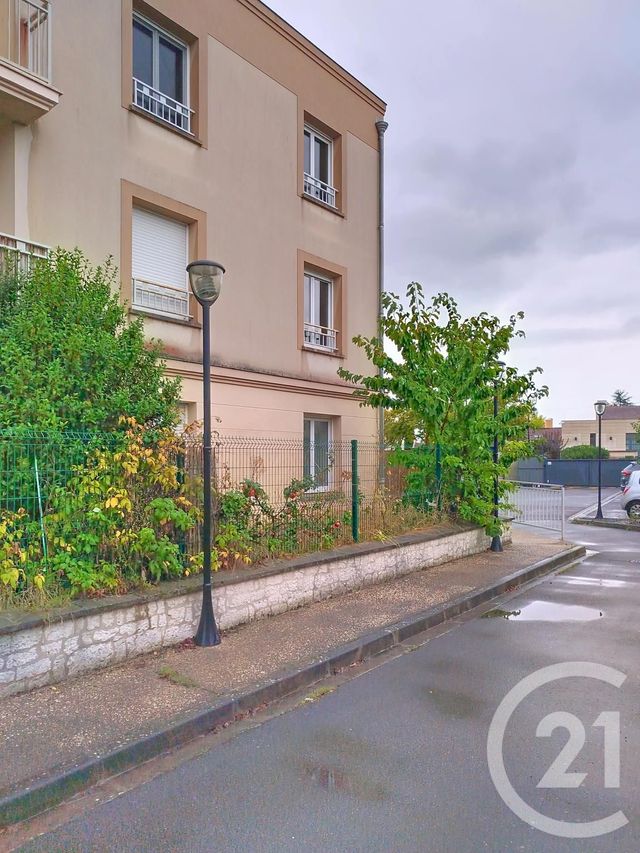 Appartement F2 à vendre - 2 pièces - 37,66 m2 - Villejust - 91 - ILE-DE-FRANCE