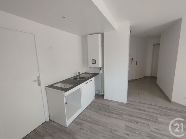 Appartement F2 à vendre - 2 pièces - 37,66 m2 - Villejust - 91 - ILE-DE-FRANCE