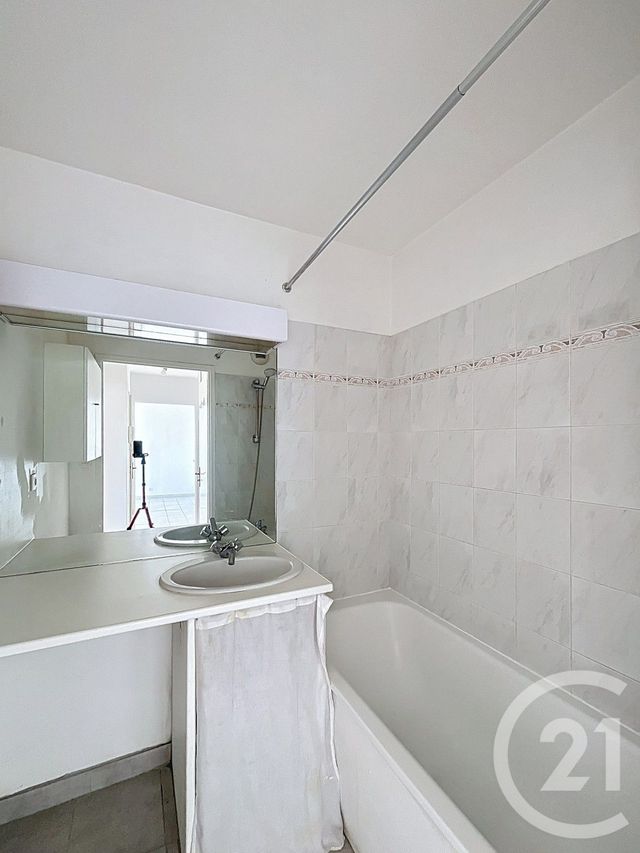 Appartement F2 à vendre - 2 pièces - 44,05 m2 - Bretigny Sur Orge - 91 - ILE-DE-FRANCE