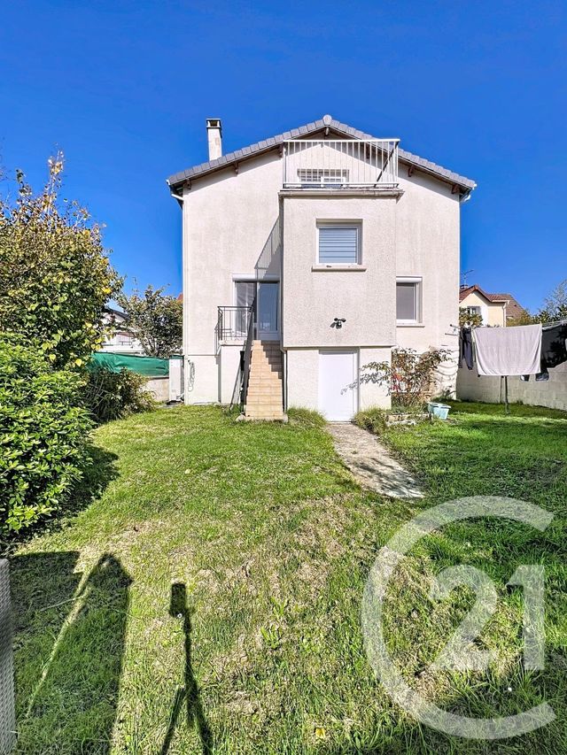 Maison &agrave; vendre - 5 pi&egrave;ces - 131,87 m2 - Ste Genevieve Des Bois - 91 - ILE-DE-FRANCE