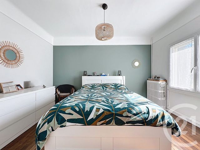 Maison &agrave; vendre - 5 pi&egrave;ces - 131,87 m2 - Ste Genevieve Des Bois - 91 - ILE-DE-FRANCE