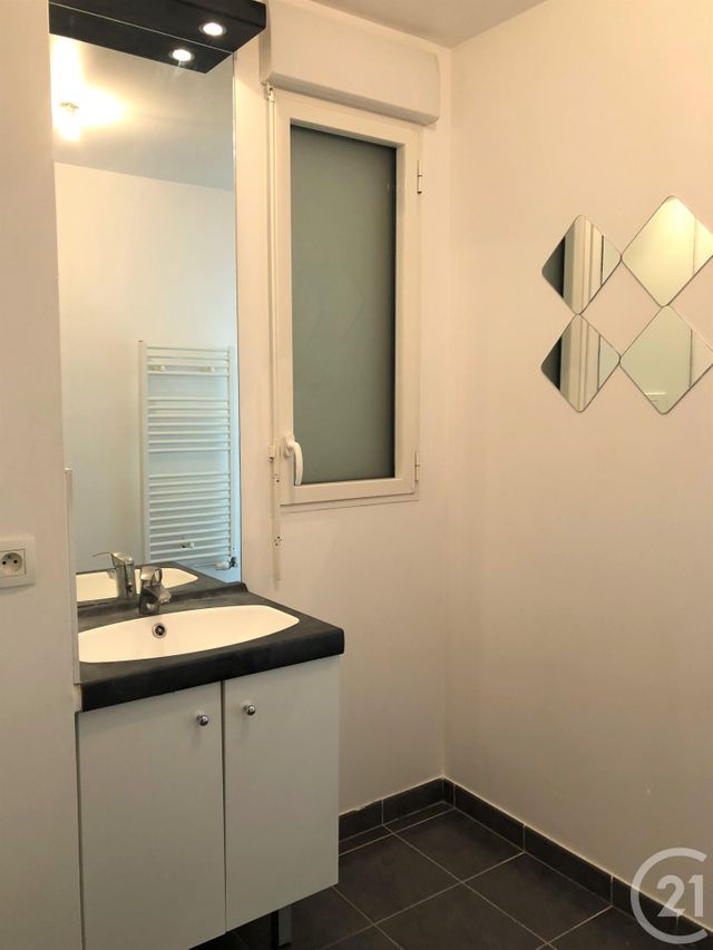 Appartement F2 à louer - 2 pièces - 47,29 m2 - Bretigny Sur Orge - 91 - ILE-DE-FRANCE