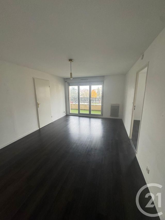 Appartement F2 à louer - 2 pièces - 42 m2 - Bretigny Sur Orge - 91 - ILE-DE-FRANCE