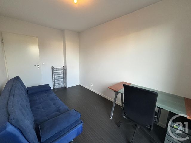 Appartement F4 à louer - 4 pièces - 74,54 m2 - 91 - ILE-DE-FRANCE