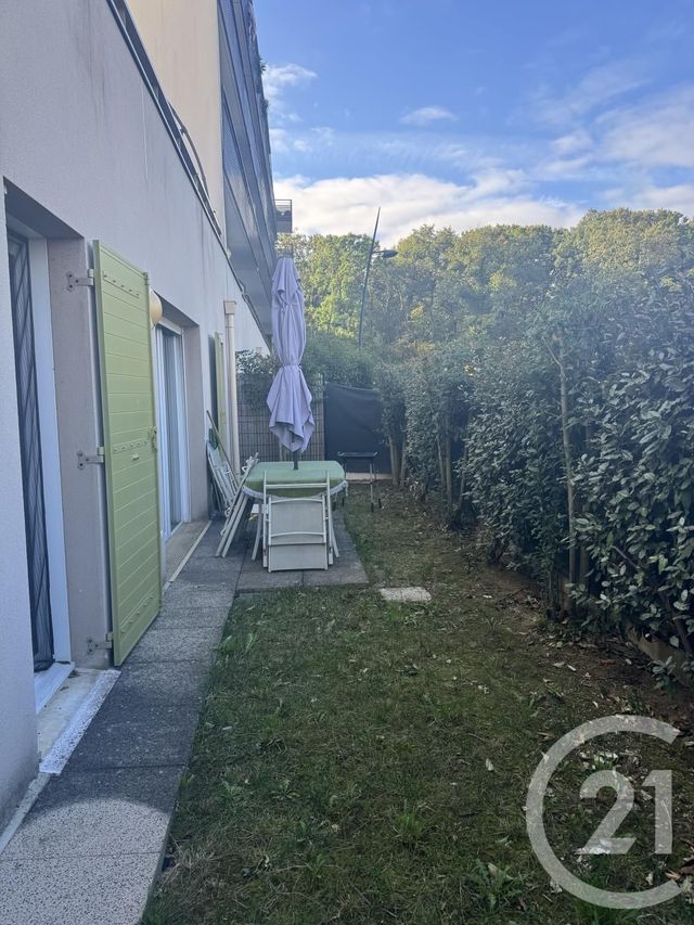 Appartement F4 à louer - 4 pièces - 74,54 m2 - 91 - ILE-DE-FRANCE