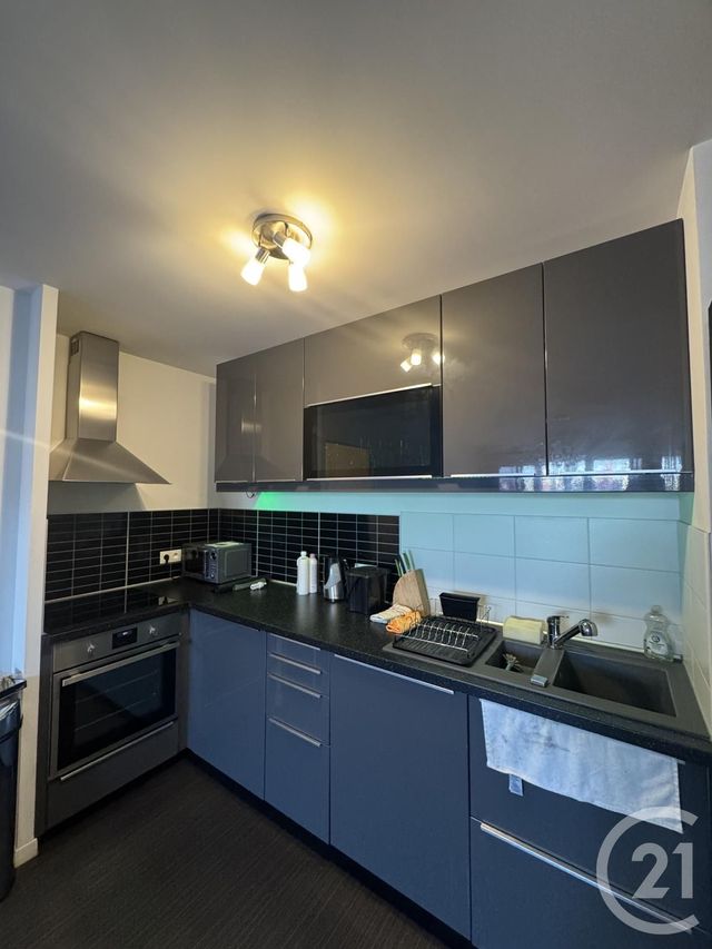 Appartement F4 à louer - 4 pièces - 74,54 m2 - 91 - ILE-DE-FRANCE