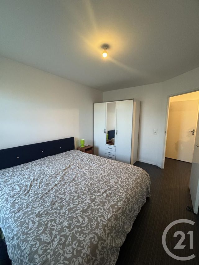 Appartement F4 à louer - 4 pièces - 74,54 m2 - 91 - ILE-DE-FRANCE