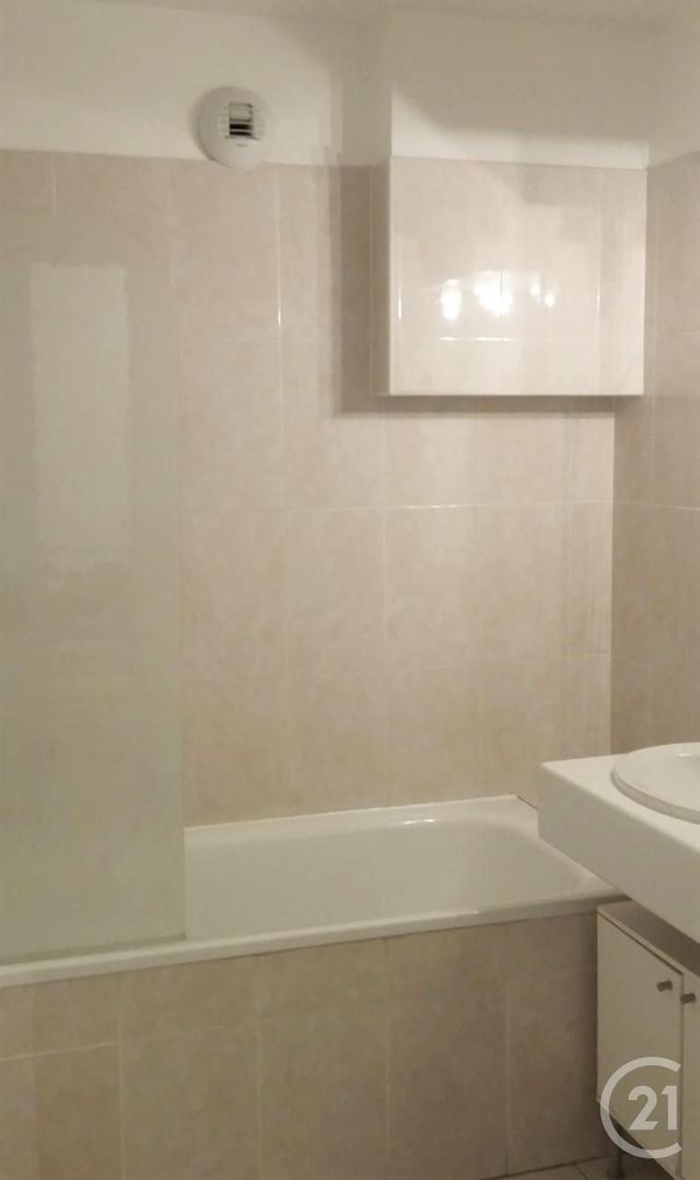 Appartement F2 à louer - 2 pièces - 53,30 m2 - Bretigny Sur Orge - 91 - ILE-DE-FRANCE