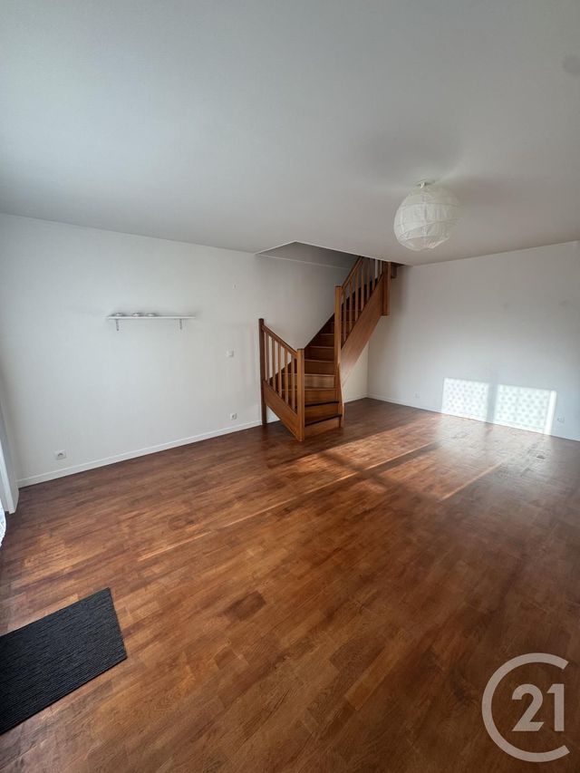 Appartement F5 &agrave; louer - 5 pi&egrave;ces - 99,53 m2 - Bretigny Sur Orge - 91 - ILE-DE-FRANCE