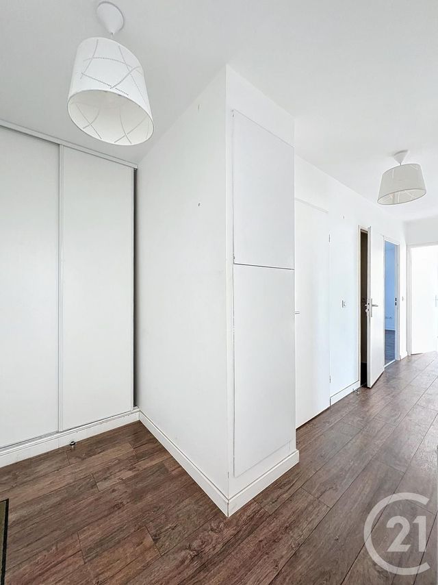 Appartement F4 &agrave; louer - 4 pi&egrave;ces - 80,60 m2 - Bretigny Sur Orge - 91 - ILE-DE-FRANCE