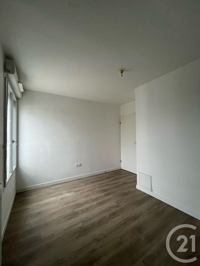 Appartement F3 &agrave; louer - 3 pi&egrave;ces - 60,10 m2 - Bretigny Sur Orge - 91 - ILE-DE-FRANCE