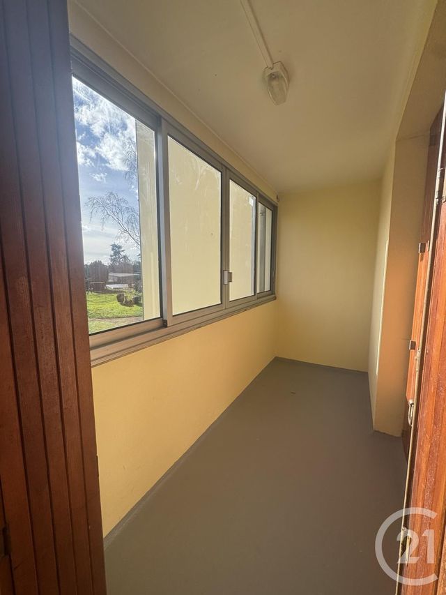 Appartement F3 &agrave; louer - 3 pi&egrave;ces - 60,87 m2 - Bretigny Sur Orge - 91 - ILE-DE-FRANCE