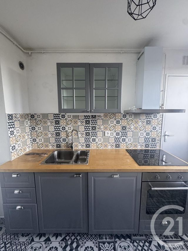 Appartement F3 &agrave; louer - 3 pi&egrave;ces - 60,87 m2 - Bretigny Sur Orge - 91 - ILE-DE-FRANCE