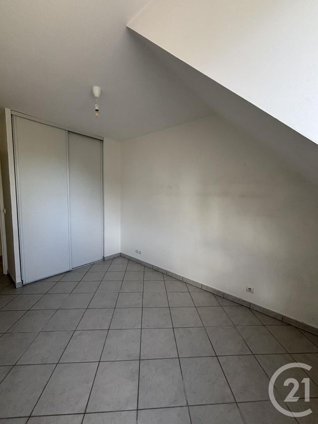 Appartement F3 &agrave; louer - 3 pi&egrave;ces - 59,25 m2 - Mennecy - 91 - ILE-DE-FRANCE