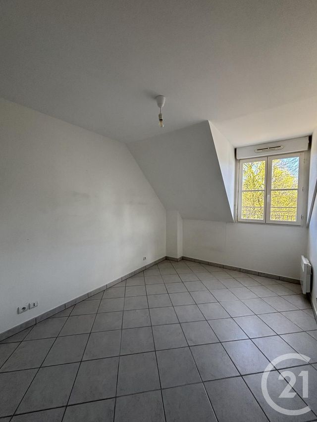 Appartement F3 &agrave; louer - 3 pi&egrave;ces - 59,25 m2 - Mennecy - 91 - ILE-DE-FRANCE